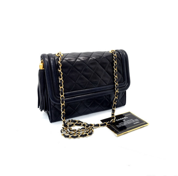 Chanel Vintage Quilted Flap With Tassel Lambskin Ghw (Black)