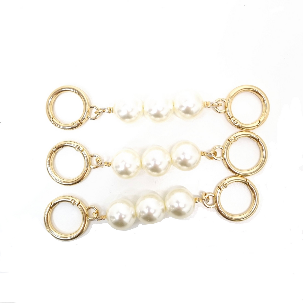 Winter Chain Bag Charm – Bell & Pearls