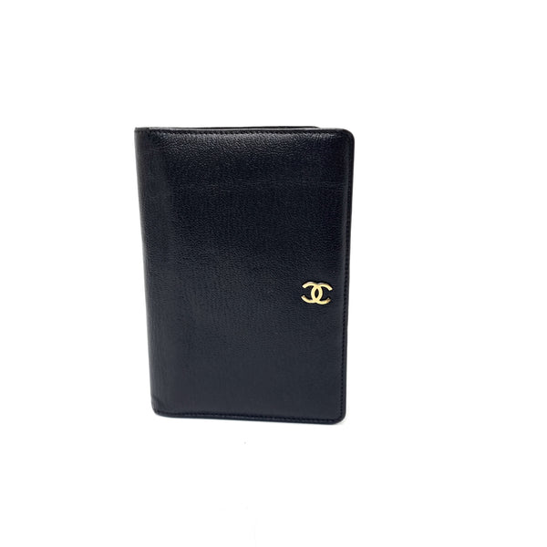 Chanel Wallet Bifold/Passport Holder Caviar Ghw (Black)