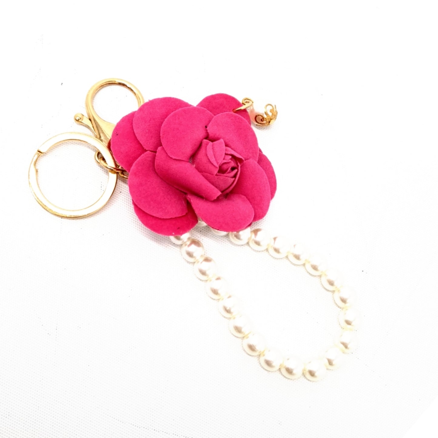 VLB Charm Camelia Pearl Keychain